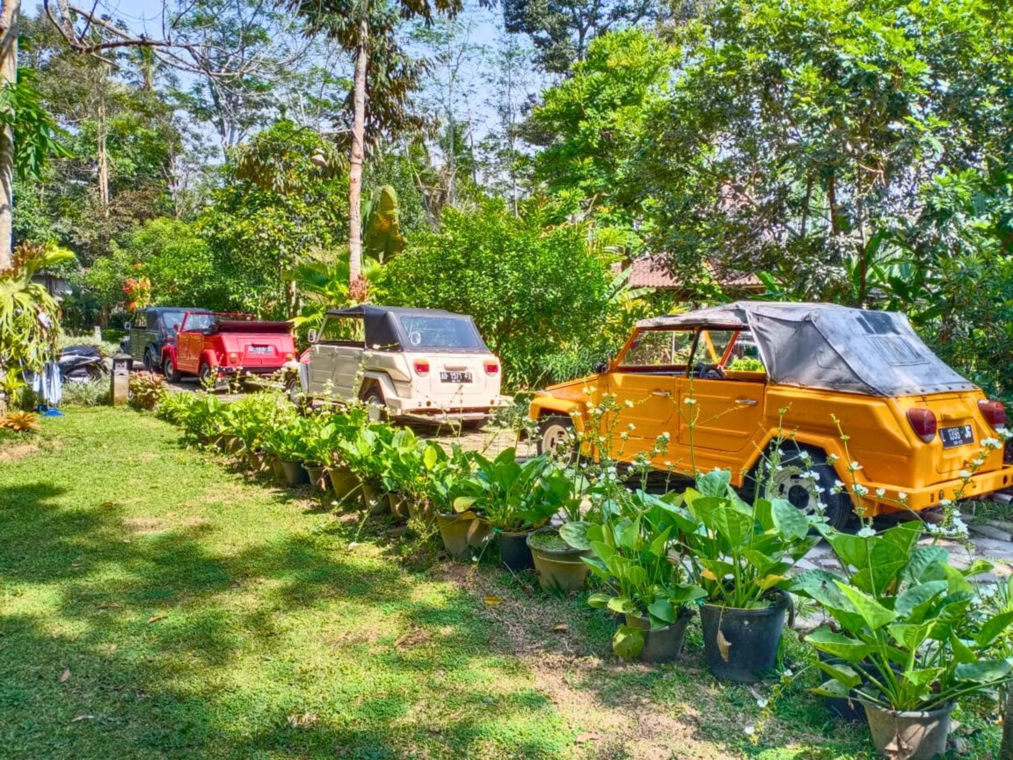 Ndalem Nitihardjan Magelang Exterior foto